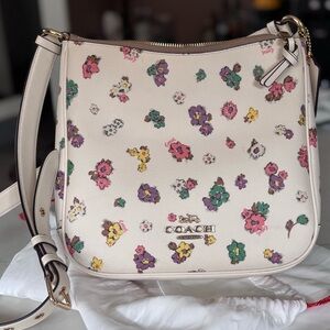 Coach Ellie file leather bag.